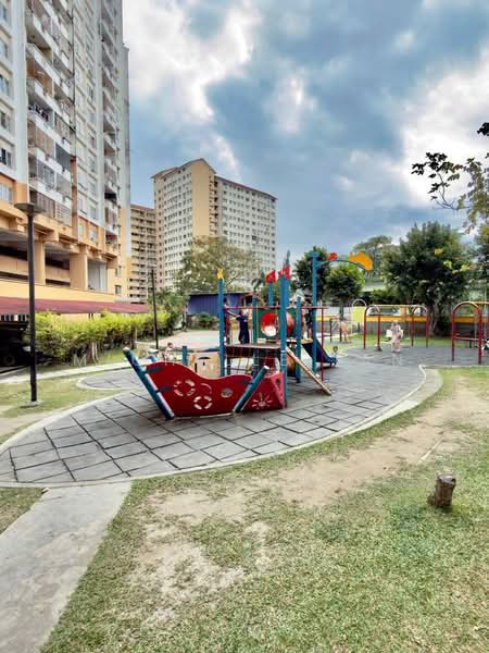 Pangsapuri untuk Dijual di Merdeka Villa - Michelle Tan - Exterior - PropertyGuru.com.my