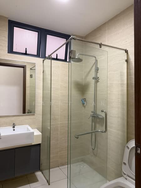 Service Residence for Rent at Crescent Bay Suites (Teluk Bayu) - Fanny Tan - PropertyGuru.com.my