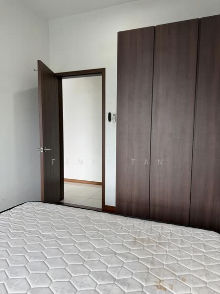 Service Residence for Rent at Crescent Bay Suites (Teluk Bayu) - Fanny Tan - PropertyGuru.com.my