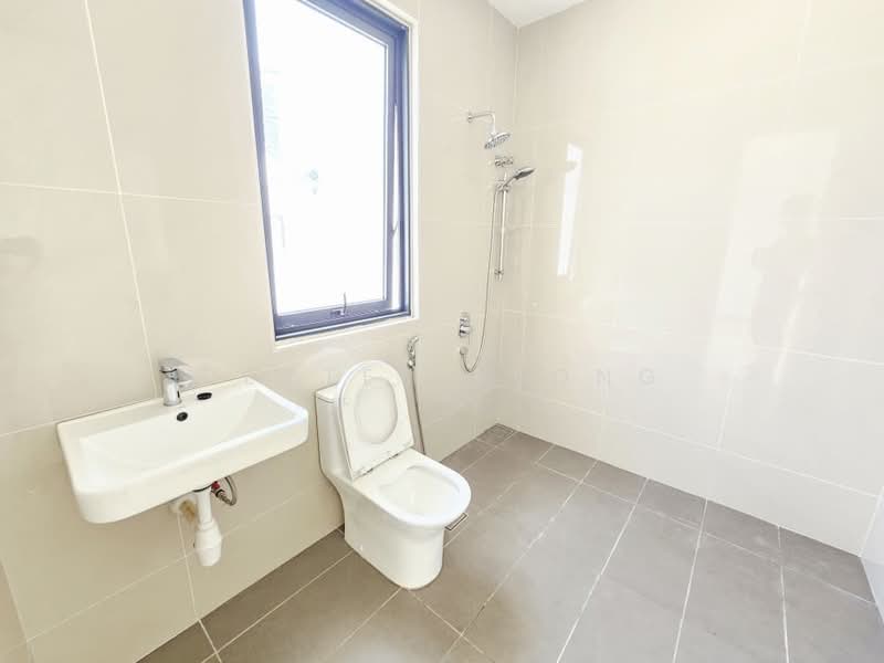 3.5-storey Terraced House for Sale in Damansara Perdana (Selangor) - Dexter Yeong - PropertyGuru.com.my