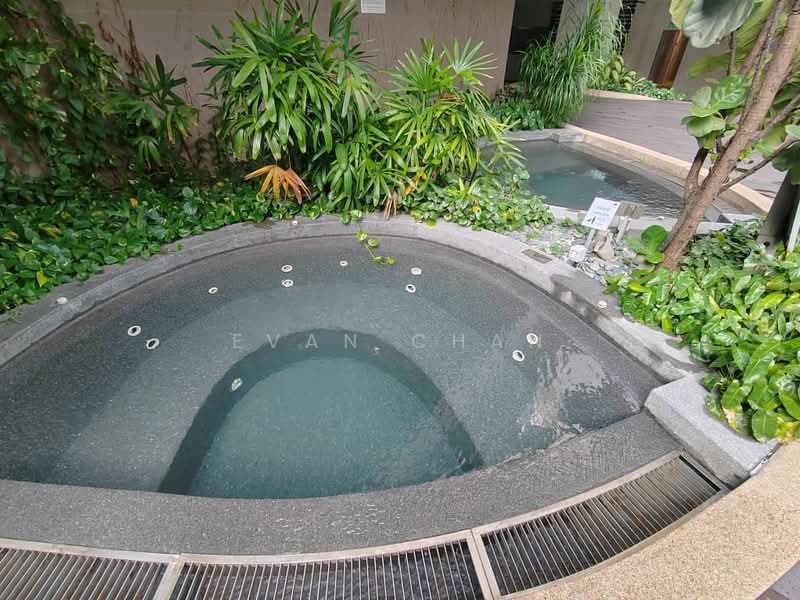 Servis Apartment untuk Disewa di Verve Suites KL South - Evan Chan - Pool - PropertyGuru.com.my