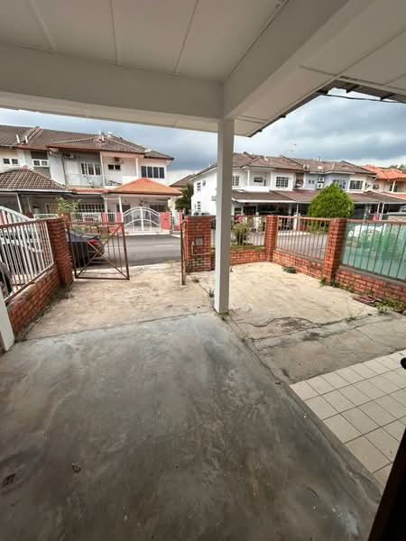 Rumah Teres untuk Disewa di Bandar Sungai Long (Selangor) - Darren Chan - Exterior - PropertyGuru.com.my
