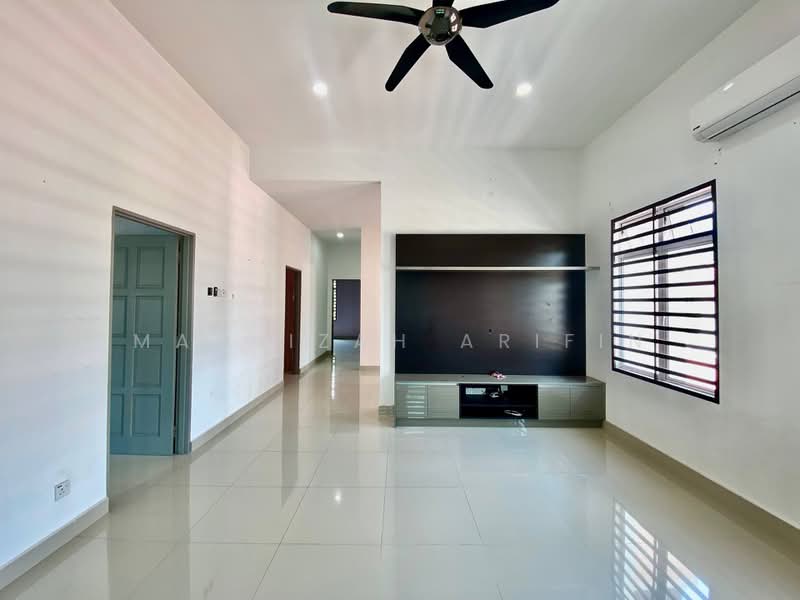 Rumah Banglo untuk Dijual di Kajang (Selangor) - Masnizah Arifin - Living Room - PropertyGuru.com.my