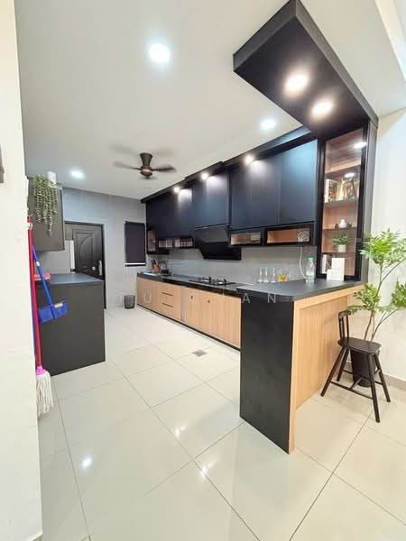 2-storey Terraced House for Sale in Masai (Johor) - Fu Guan - Kitchen - PropertyGuru.com.my