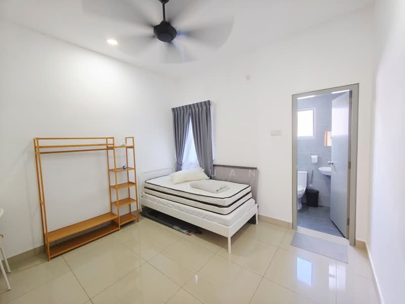 2-storey Terraced House for Sale in Masai (Johor) - Fu Guan - Bedroom - PropertyGuru.com.my