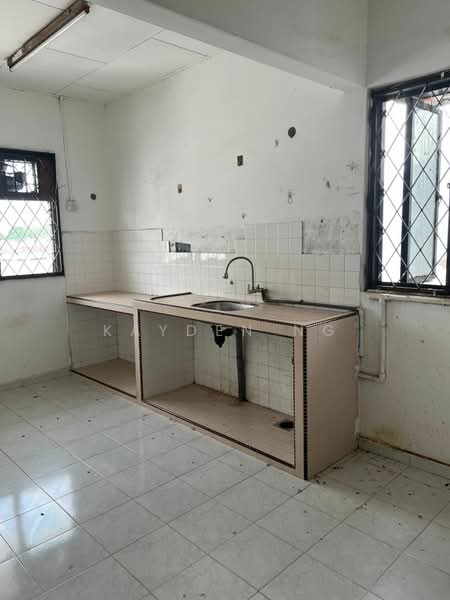 Rumah Flat untuk Dijual di Taman Daya - Jalan Nipah 11, 12 - Kayden Ng - PropertyGuru.com.my