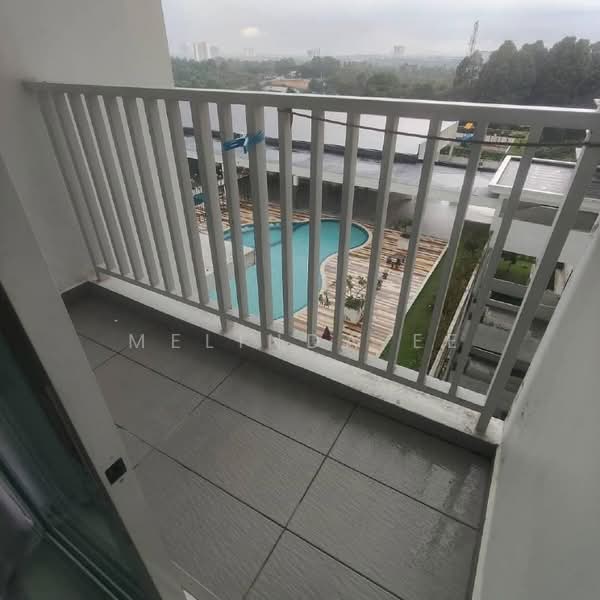 Servis Apartment untuk Dijual di Twin Danga Residence - Melinda Ee - Balcony - PropertyGuru.com.my