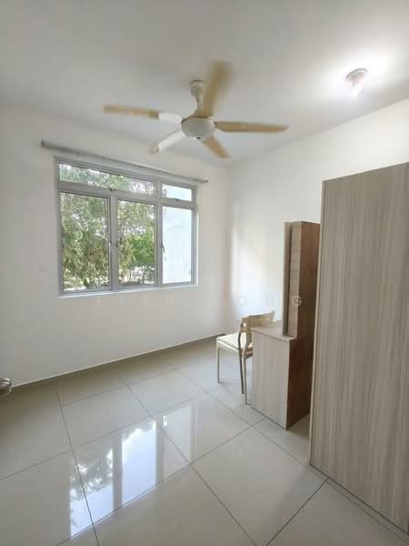 Condominium for Rent at Fairway Suites - Fish Yong - PropertyGuru.com.my