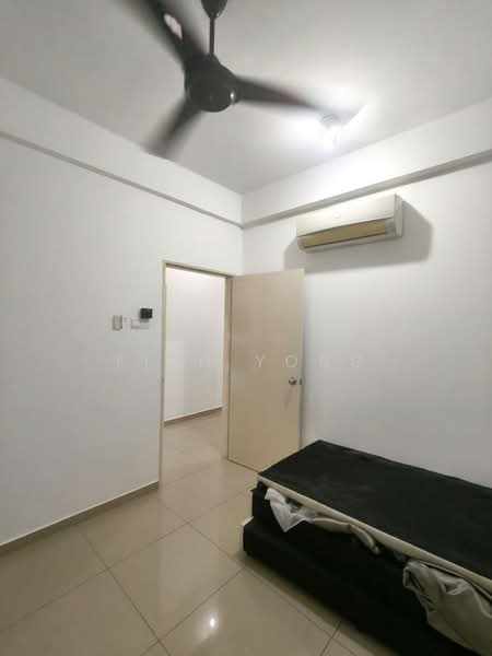 Condominium for Rent at Fairway Suites - Fish Yong - PropertyGuru.com.my