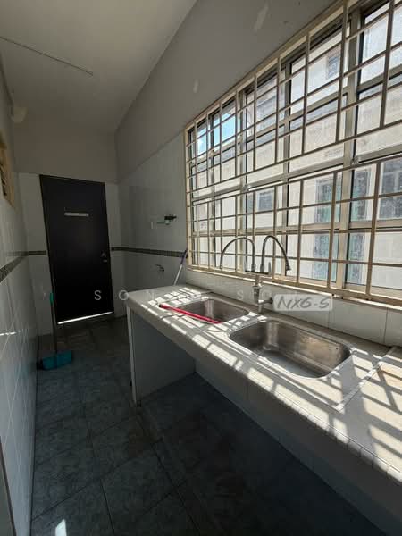 Rumah Teres 2 Tingkat untuk Dijual di Kota Kemuning (Shah Alam) - Sonia Soh - Kitchen - PropertyGuru.com.my