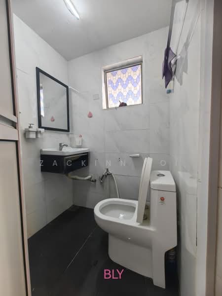 Kondominium untuk Disewa di Regency Condominium - Zackinn Hoi - Bathroom - PropertyGuru.com.my