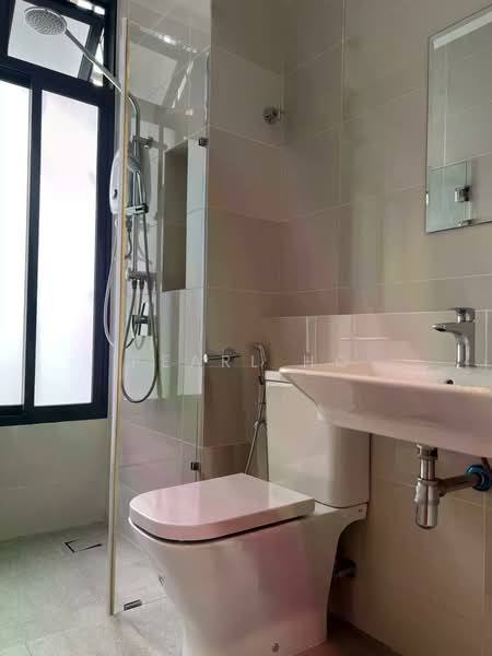 Condominium for Rent at Waltz Residences - Pearl Ho - Bathroom - PropertyGuru.com.my