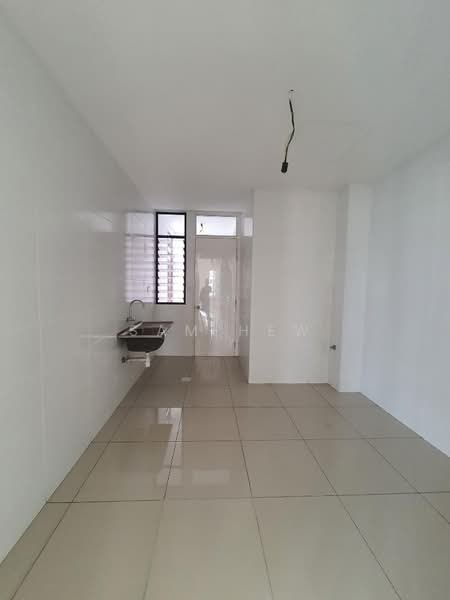 Rumah Kluster untuk Disewa di Eco Majestic (Semenyih) - Sam Hew - Kitchen - PropertyGuru.com.my