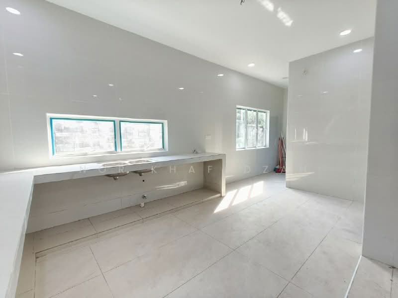 Semi-Detached House for Sale in Canary Garden (Klang) - Nor Khafadzah - PropertyGuru.com.my