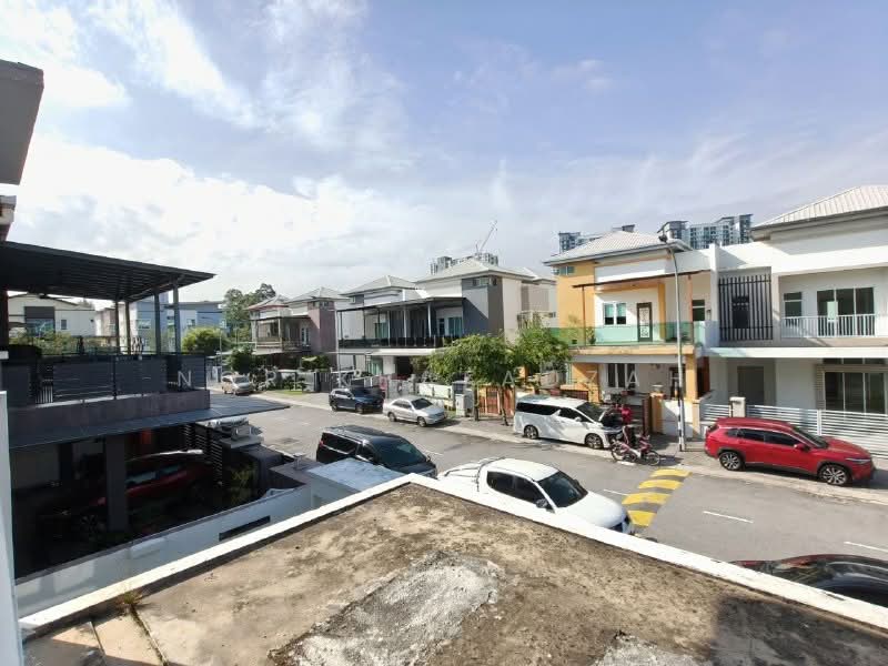 Semi-Detached House for Sale in Canary Garden (Klang) - Nor Khafadzah - Exterior - PropertyGuru.com.my