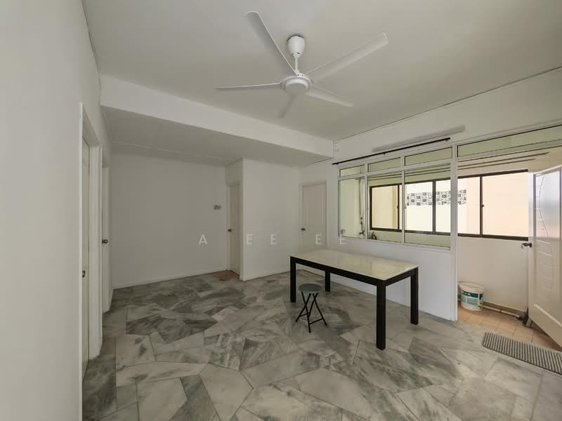 Pangsapuri untuk Dijual di Lavinia Apartments - A Ee Ee - Living Room - PropertyGuru.com.my