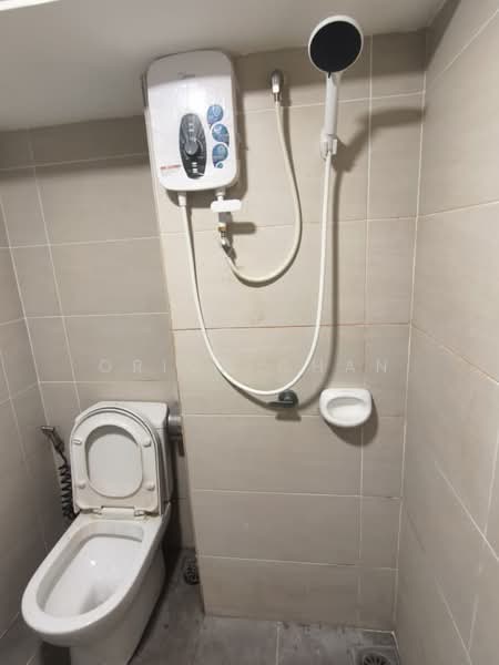 Service Residence for Rent at Pinnacle Kelana Jaya - Orion Chan - Bathroom - PropertyGuru.com.my