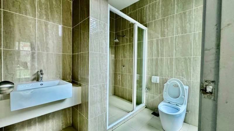 Rumah Banglo untuk Dijual di Taman Melati (Jenjarom) - ZULL ARIFFIN - Bathroom - PropertyGuru.com.my