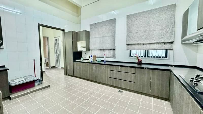 Rumah Banglo untuk Dijual di Taman Melati (Jenjarom) - ZULL ARIFFIN - Kitchen - PropertyGuru.com.my