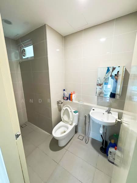 Kondominium untuk Disewa di Orchard Ville - Andrew Chow - Bathroom - PropertyGuru.com.my