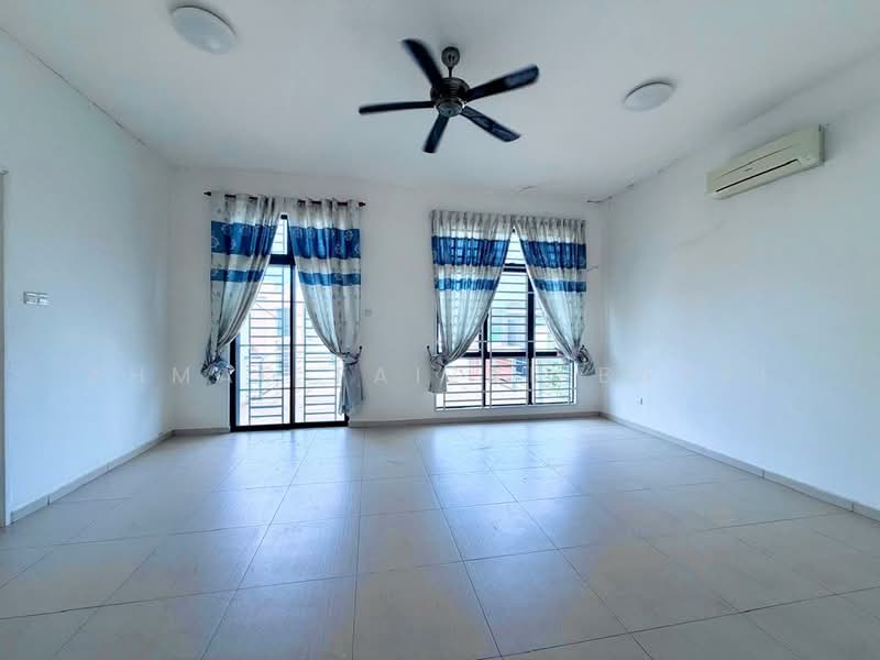 Semi-Detached House for Sale in Bemban (Melaka) - Ahmad Faizal Basri - Living Room - PropertyGuru.com.my