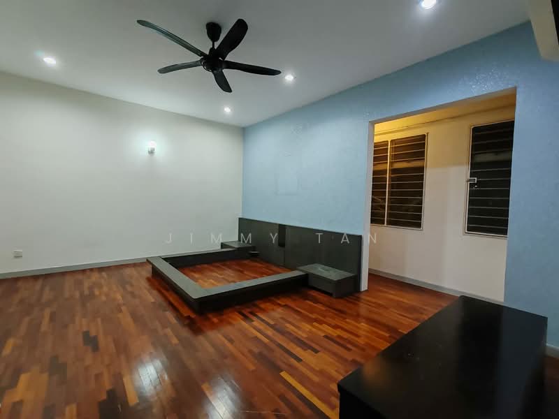 2-storey Terraced House for Rent in Kemuning Utama (Shah Alam) - Jimmy Tan - Bedroom - PropertyGuru.com.my