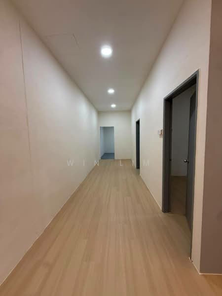 1-storey Terraced House for Sale in Kulai Besar (Kulai) - Win Lim - Corridor - PropertyGuru.com.my