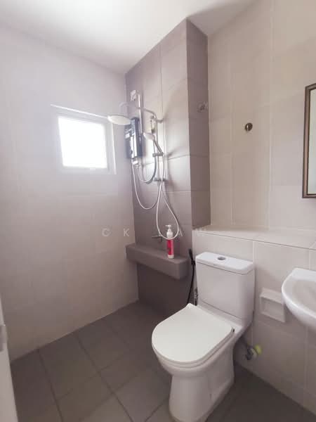 2-storey Terraced House for Sale in Setia Ecohill (Semenyih) - CK Law - Bathroom - PropertyGuru.com.my