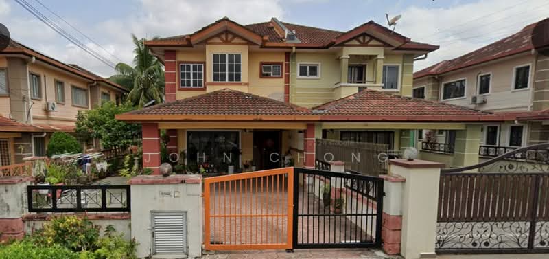 Rumah Berkembar untuk Dijual di Taman Pinggiran Putra (Seri Kembangan) - John Chong - Exterior - PropertyGuru.com.my