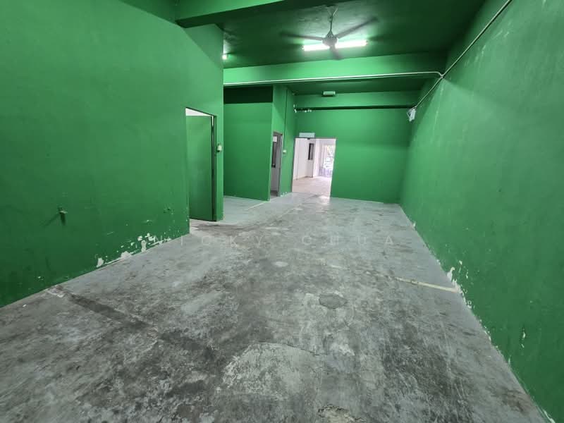 Shop for Rent in Kajang (Selangor) - Nicky Chua - Interior - PropertyGuru.com.my