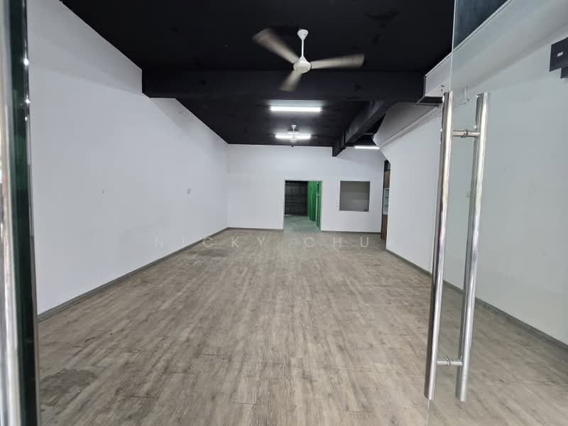 Shop for Rent in Kajang (Selangor) - Nicky Chua - Interior - PropertyGuru.com.my
