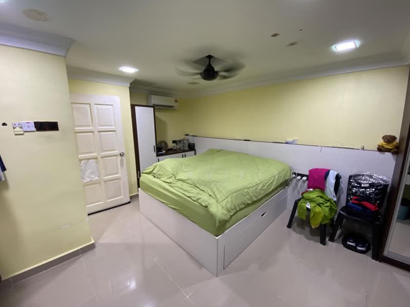 Rumah Teres 2 Tingkat untuk Dijual di Kampung Gombak Indah (Batu Caves) - ZULL ARIFFIN - Bedroom - PropertyGuru.com.my