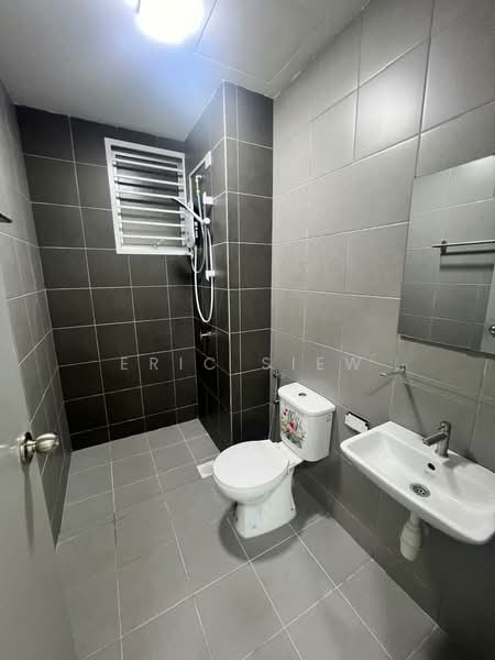 Condominium for Rent at Nikka Residence - Eric Siew - Bathroom - PropertyGuru.com.my