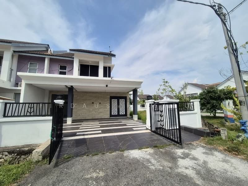 Semi-Detached House for Sale in Puncak Alam (Selangor) - Firdaus Hamidun - PropertyGuru.com.my