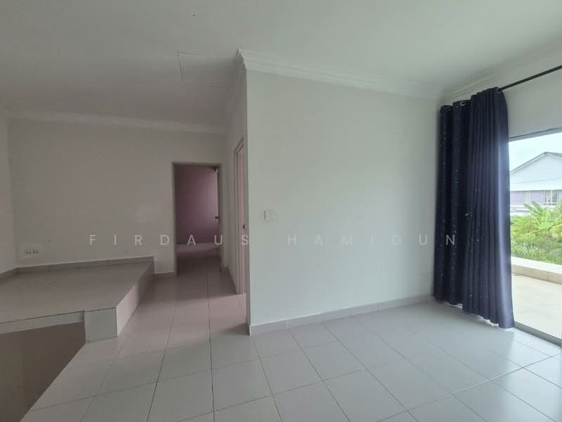 Semi-Detached House for Sale in Puncak Alam (Selangor) - Firdaus Hamidun - PropertyGuru.com.my