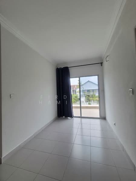 Semi-Detached House for Sale in Puncak Alam (Selangor) - Firdaus Hamidun - PropertyGuru.com.my