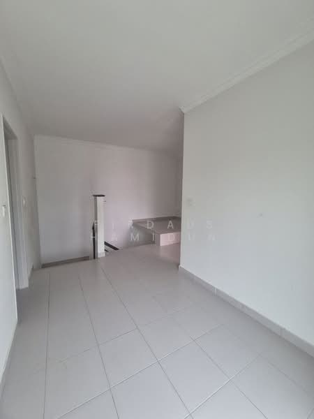 Semi-Detached House for Sale in Puncak Alam (Selangor) - Firdaus Hamidun - PropertyGuru.com.my