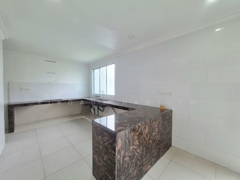 Semi-Detached House for Sale in Puncak Alam (Selangor) - Firdaus Hamidun - PropertyGuru.com.my