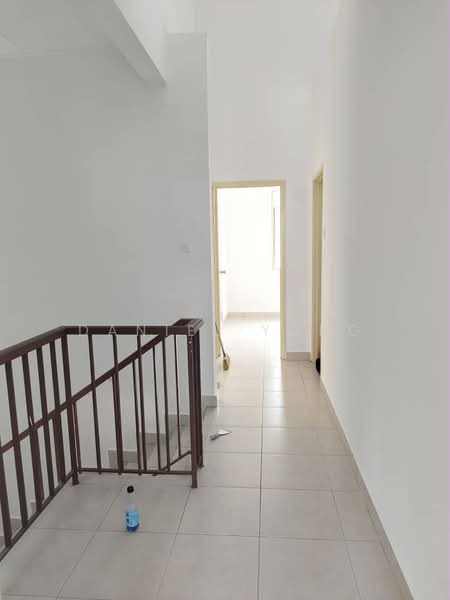 Rumah Teres 2 Tingkat untuk Dijual di Bandar Pulai Jaya (Kulai) - Daniel Yong - Corridor - PropertyGuru.com.my