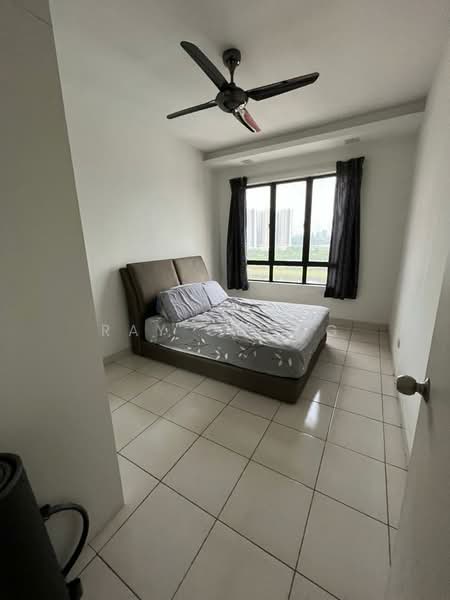 Kondominium untuk Dijual di Laman Tasik - Ray Chong - Bedroom - PropertyGuru.com.my