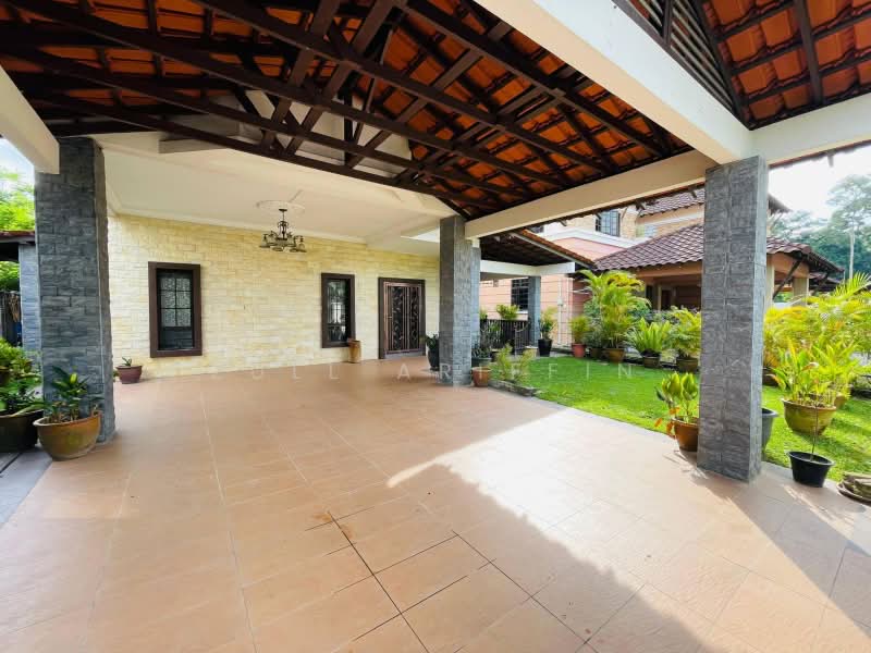 Rumah Teres 2 Tingkat untuk Dijual di Kampung Tasik Tambahan (Ampang) - ZULL ARIFFIN - Exterior - PropertyGuru.com.my