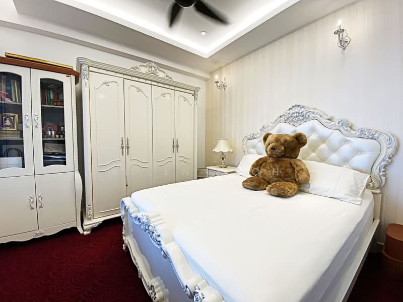Kondominium untuk Dijual di Tropicana Bay Residences - Allen Yeoh - Bedroom - PropertyGuru.com.my