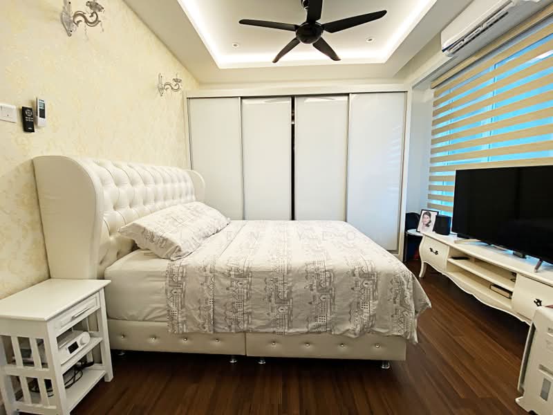 Kondominium untuk Dijual di Tropicana Bay Residences - Allen Yeoh - Bedroom - PropertyGuru.com.my
