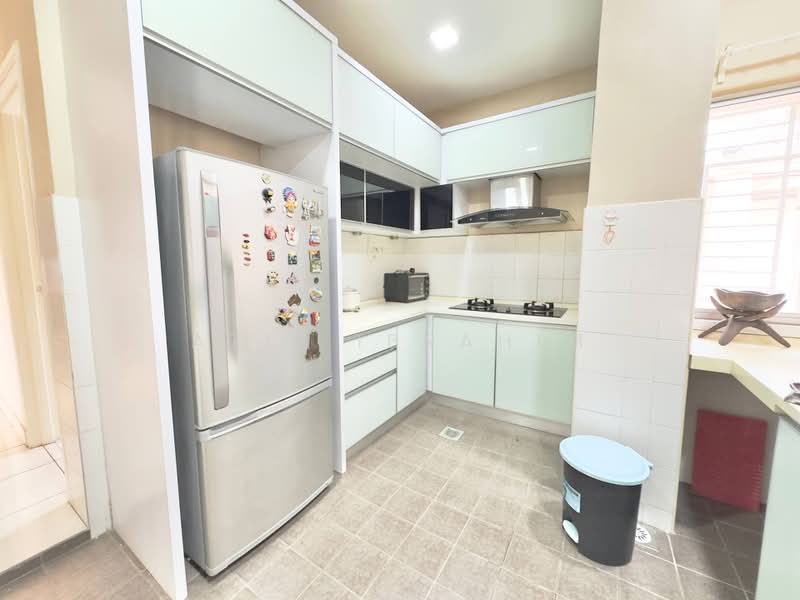 Rumah Bandar untuk Dijual di Petaling Jaya (Selangor) - Azli Ibrahim - Kitchen - PropertyGuru.com.my