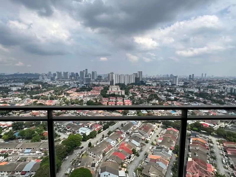Service Residence for Rent at Seventeen Mall & Residences (Biji Living) - Kar Yen See - View - PropertyGuru.com.my
