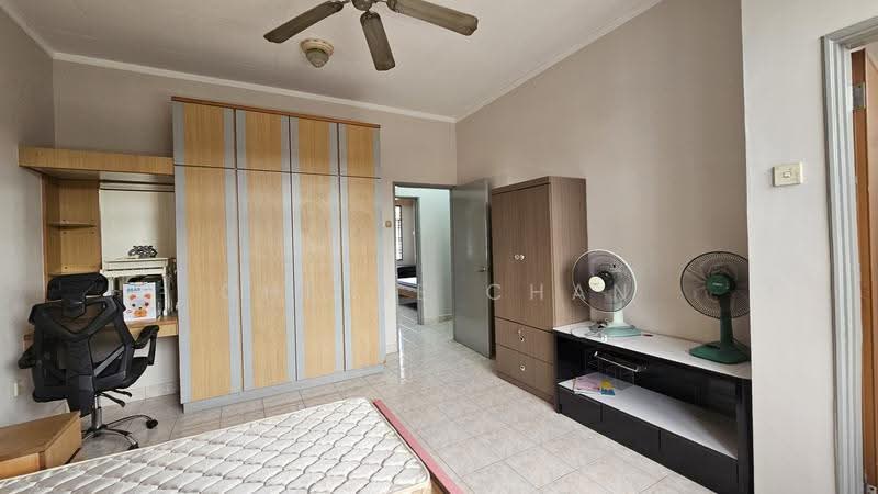 Rumah Teres 2-Tingkat untuk Disewa di Taman Mutiara Rini (Skudai) - Cherie Chan - Bedroom - PropertyGuru.com.my