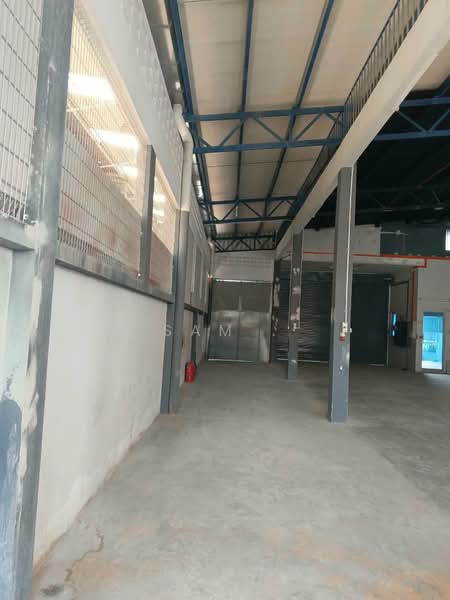 Warehouse for Rent in Kawasan Perindustrian Chandan Raya (Ipoh) - Sam . - Interior - PropertyGuru.com.my