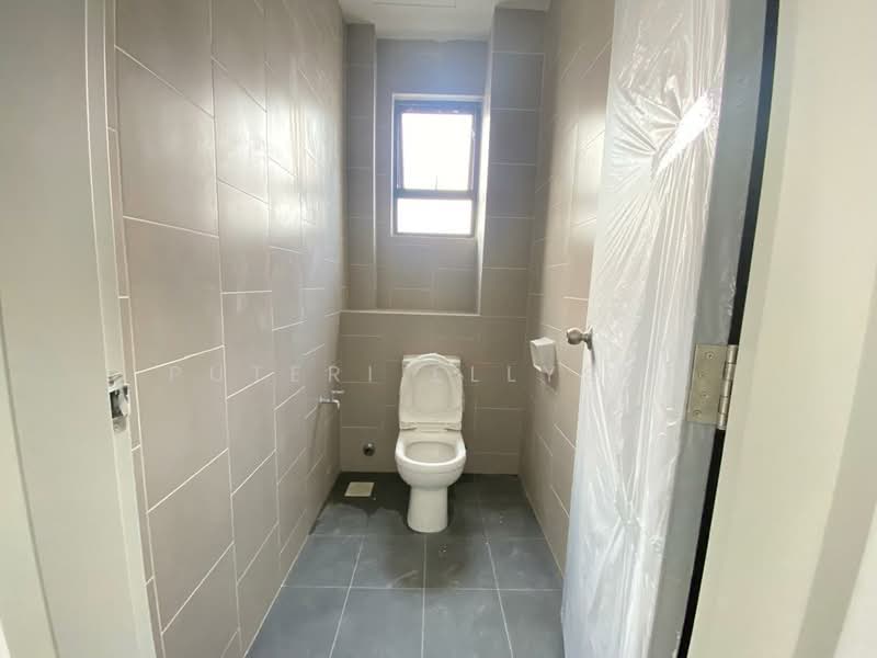 Shop / Office for Rent in Setia Ecohill (Semenyih) - Puteri Ellysha - Bathroom - PropertyGuru.com.my