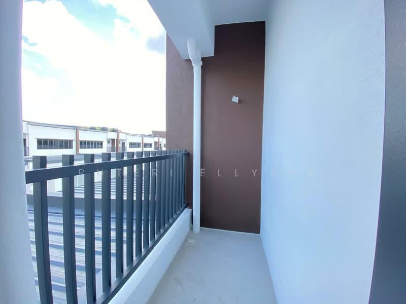 Shop / Office for Rent in Setia Ecohill (Semenyih) - Puteri Ellysha - Balcony - PropertyGuru.com.my