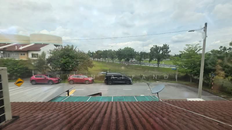 2-storey Terraced House for Sale in Bandar Saujana Putra (Tanjong Duabelas) - Irwan Affandi - Exterior - PropertyGuru.com.my
